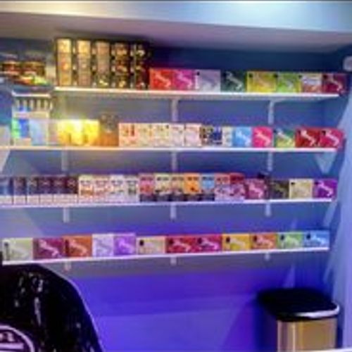 dc vape shop Up N Down Smoke Shop, 508 H St NE, Washington, DC 20002, US main image 0